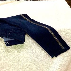 Women’s jeans